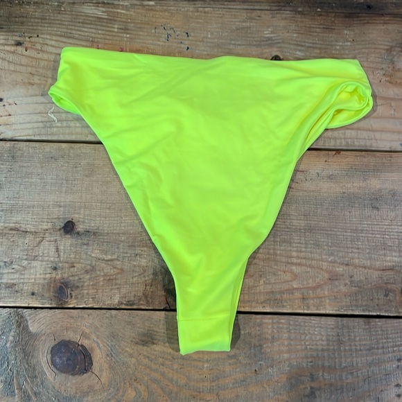 Moda Minx Bottom Yellow Large - Picture 6 of 6